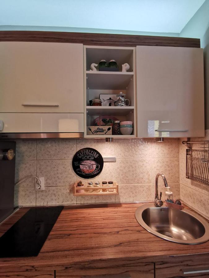 Nest Hotel Belgrade Luaran gambar