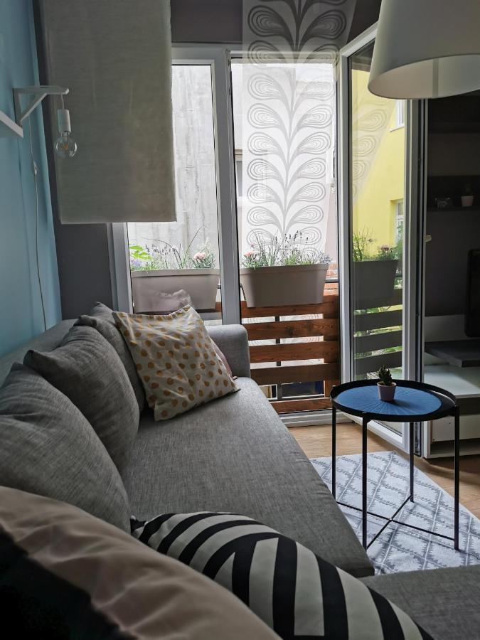 Nest Hotel Belgrade Luaran gambar