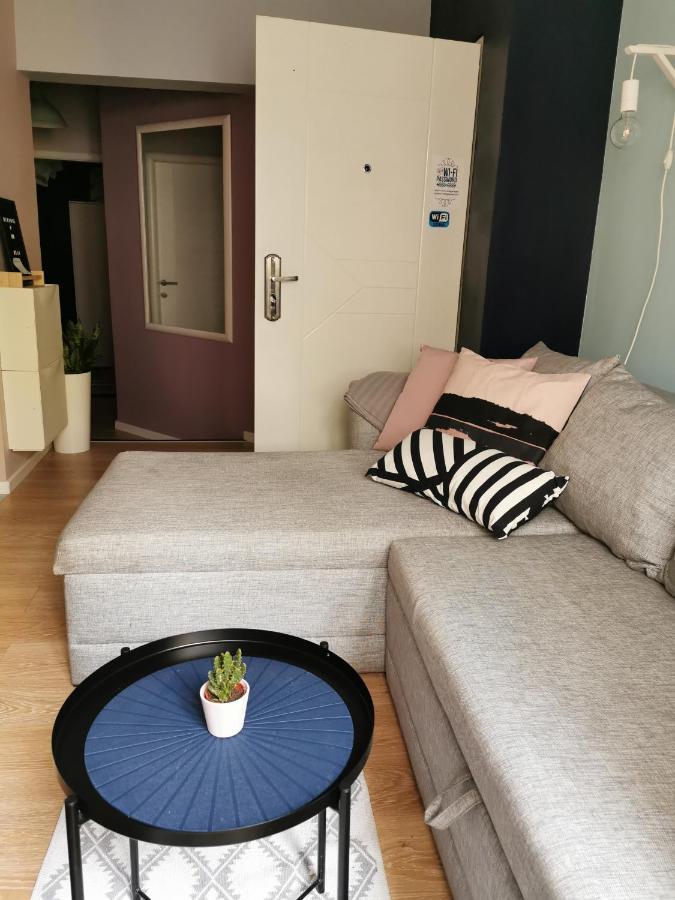 Nest Hotel Belgrade Luaran gambar