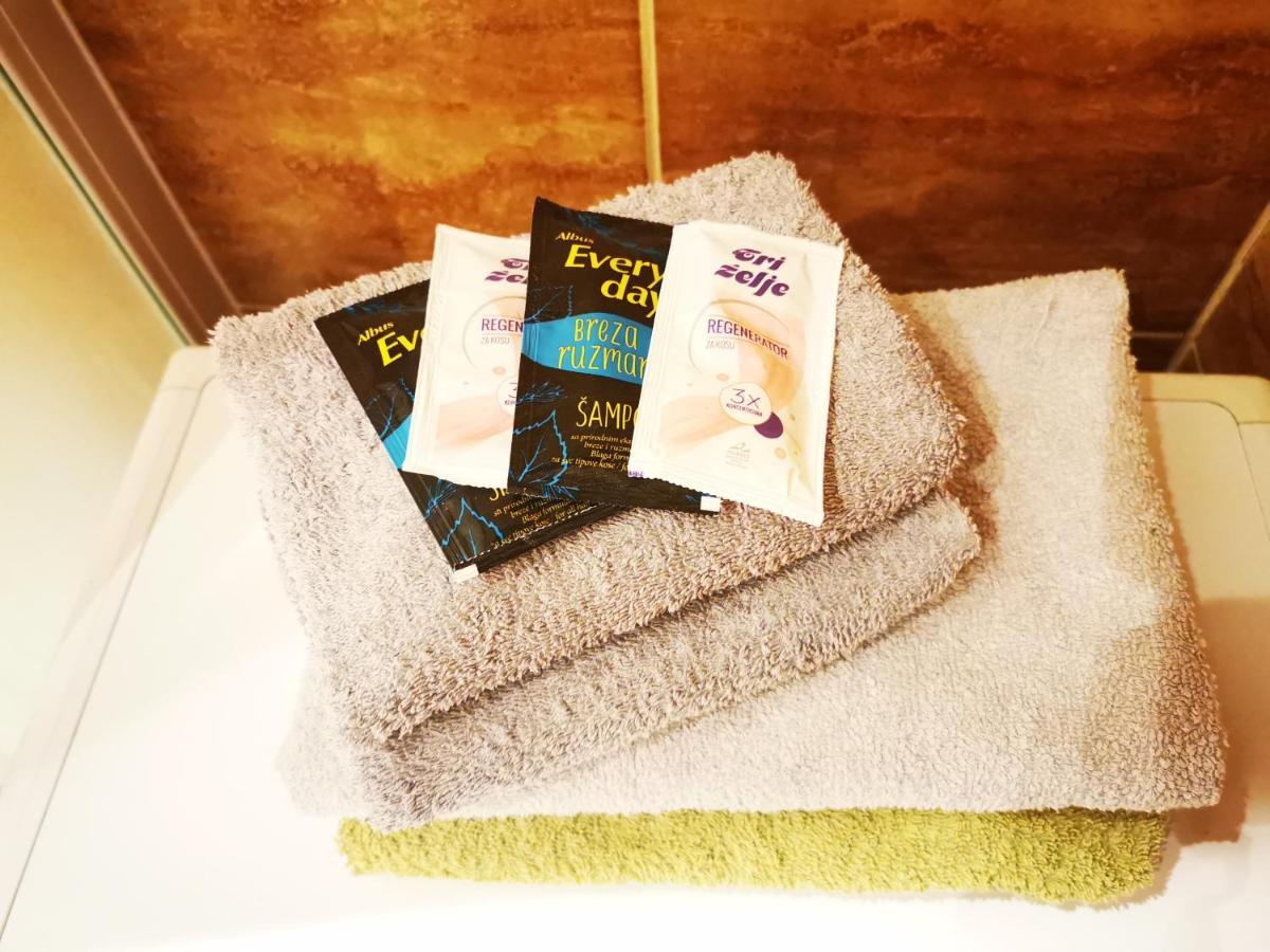 Nest Hotel Belgrade Luaran gambar