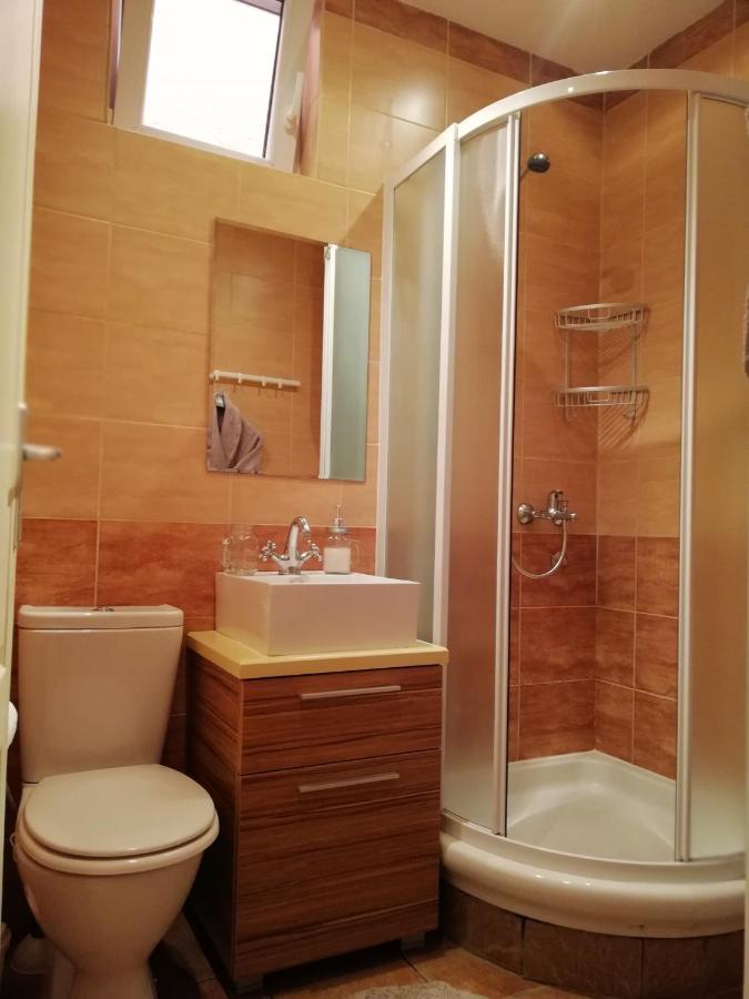 Nest Hotel Belgrade Luaran gambar
